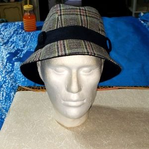 Vintage reversible ladies rain hat